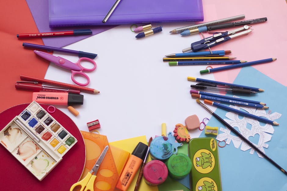 Looking to save time and money while stocking up on school supplies? Here are 5 simple ways to save on Back to School Shopping!