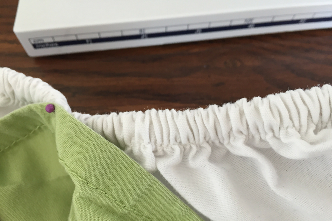 Do you dread changing sheets on the kids' beds? Try this easy bed making hack which will simplify your laundry day and bed making routine!