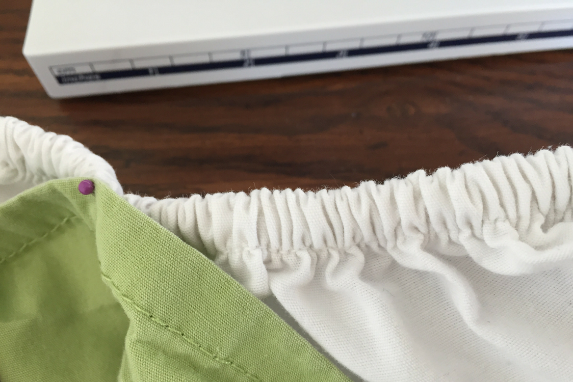 Simple Fitted Sheet Hack / How To Mark Which Direction It Goes - You Make  It Simple